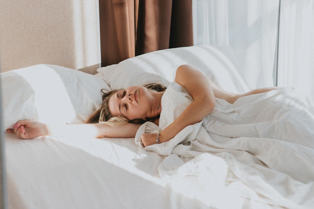 slaaphouding — a person lying in a bed